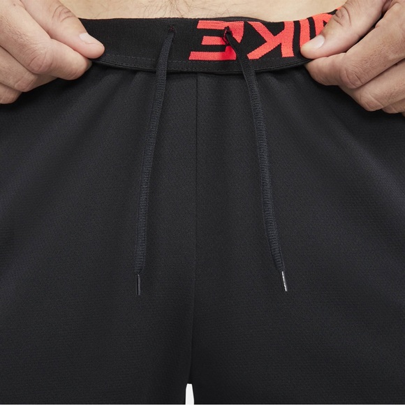 Men’s Nike Standard Dri-Fit Training Shorts - Picture 7 of 8